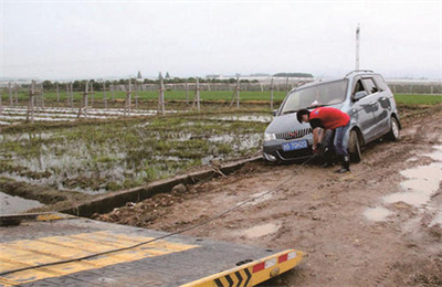 阿拉善右旗抚顺道路救援